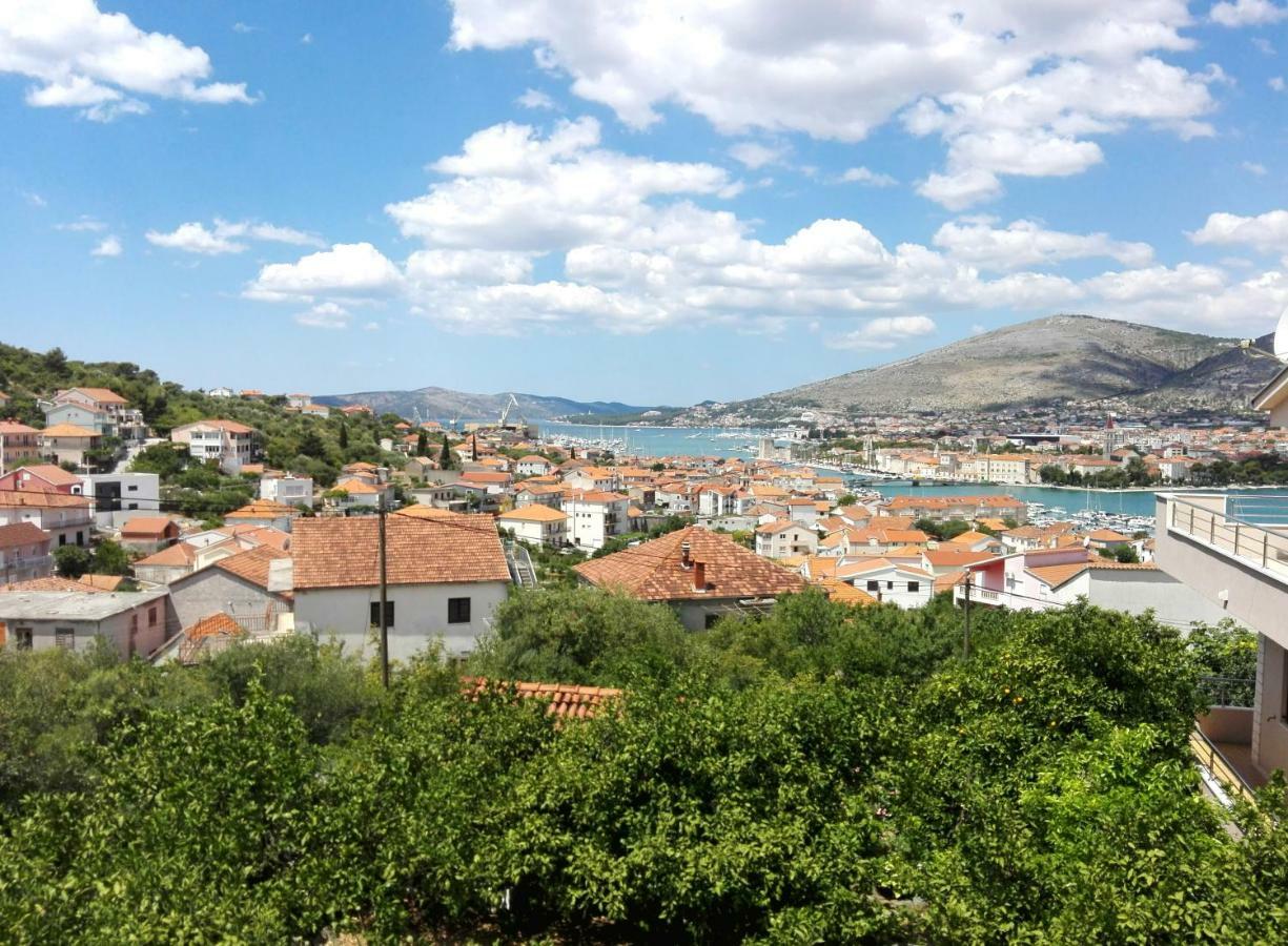 Apartmani Murtilica Trogir Exterior photo